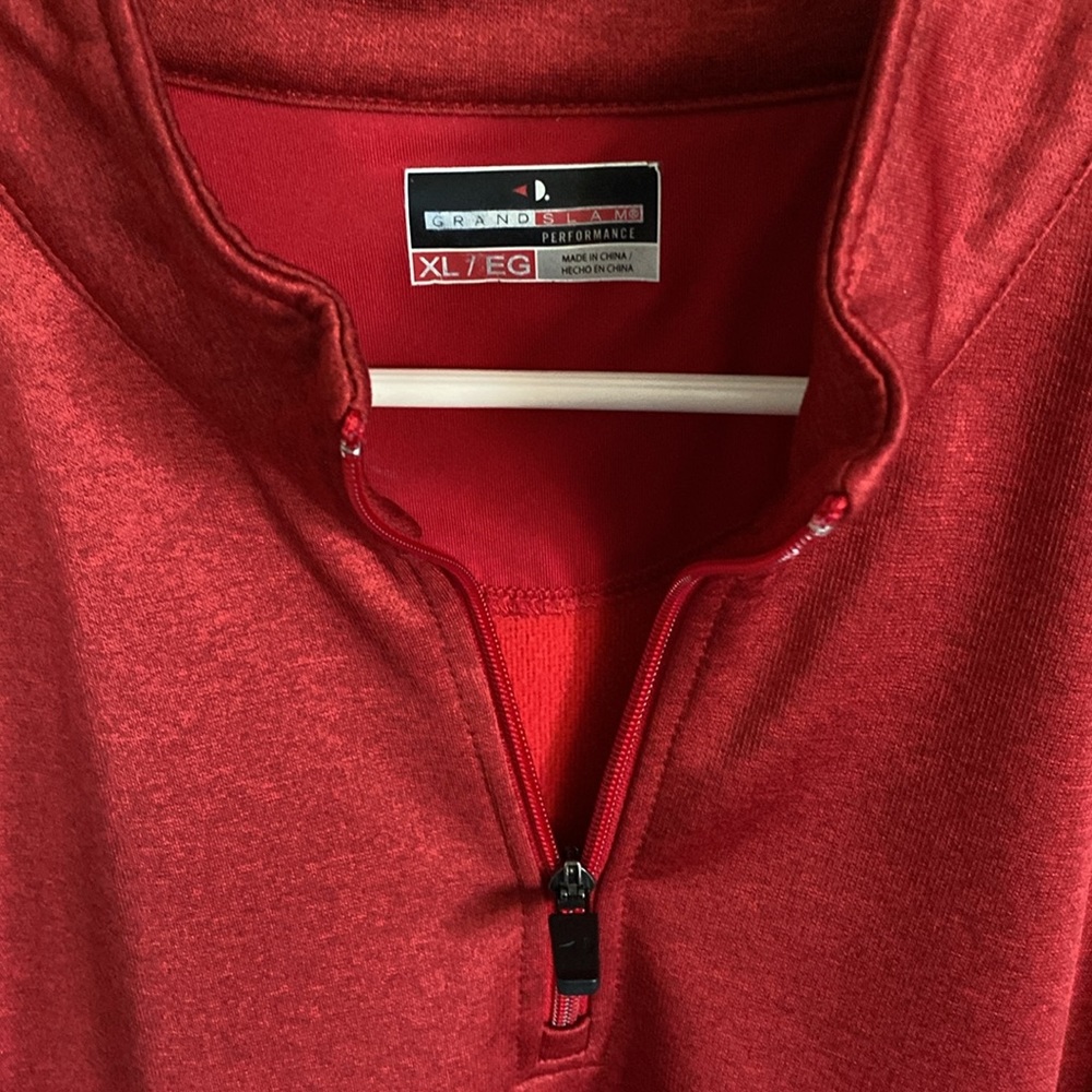Performance pullover cranberry red - Picture 2 of 8